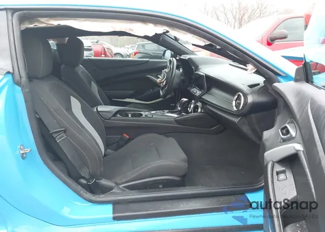 2022 Chevrolet Camaro Rwd 1Lt z USA, uszkodzony, nr VIN 1G1FB1RX0N0130032